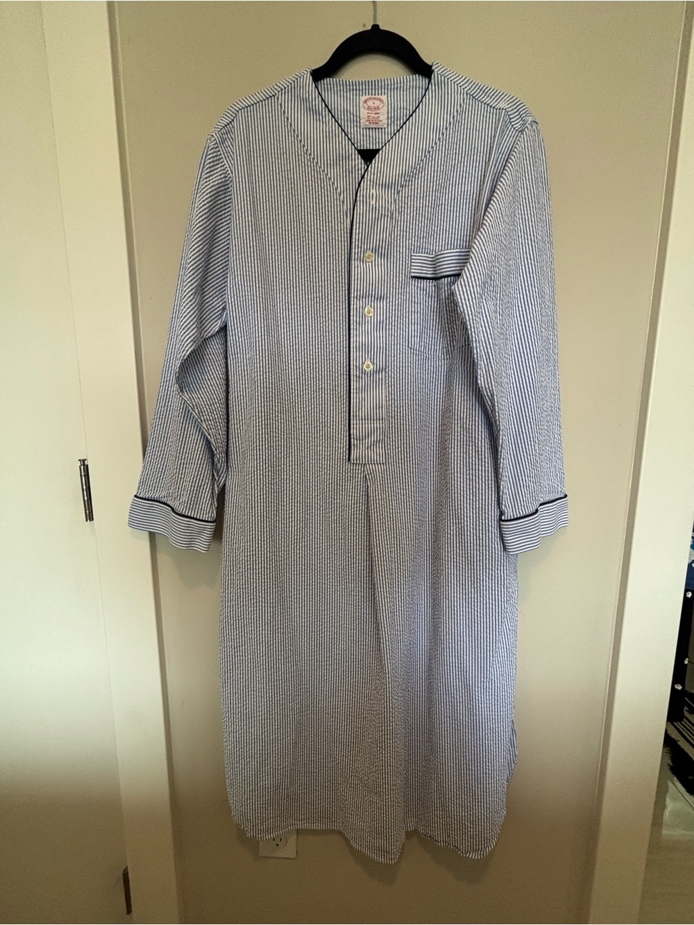 Brooks Brothers Blue and White Striped Casual Button-Down Nightshirt